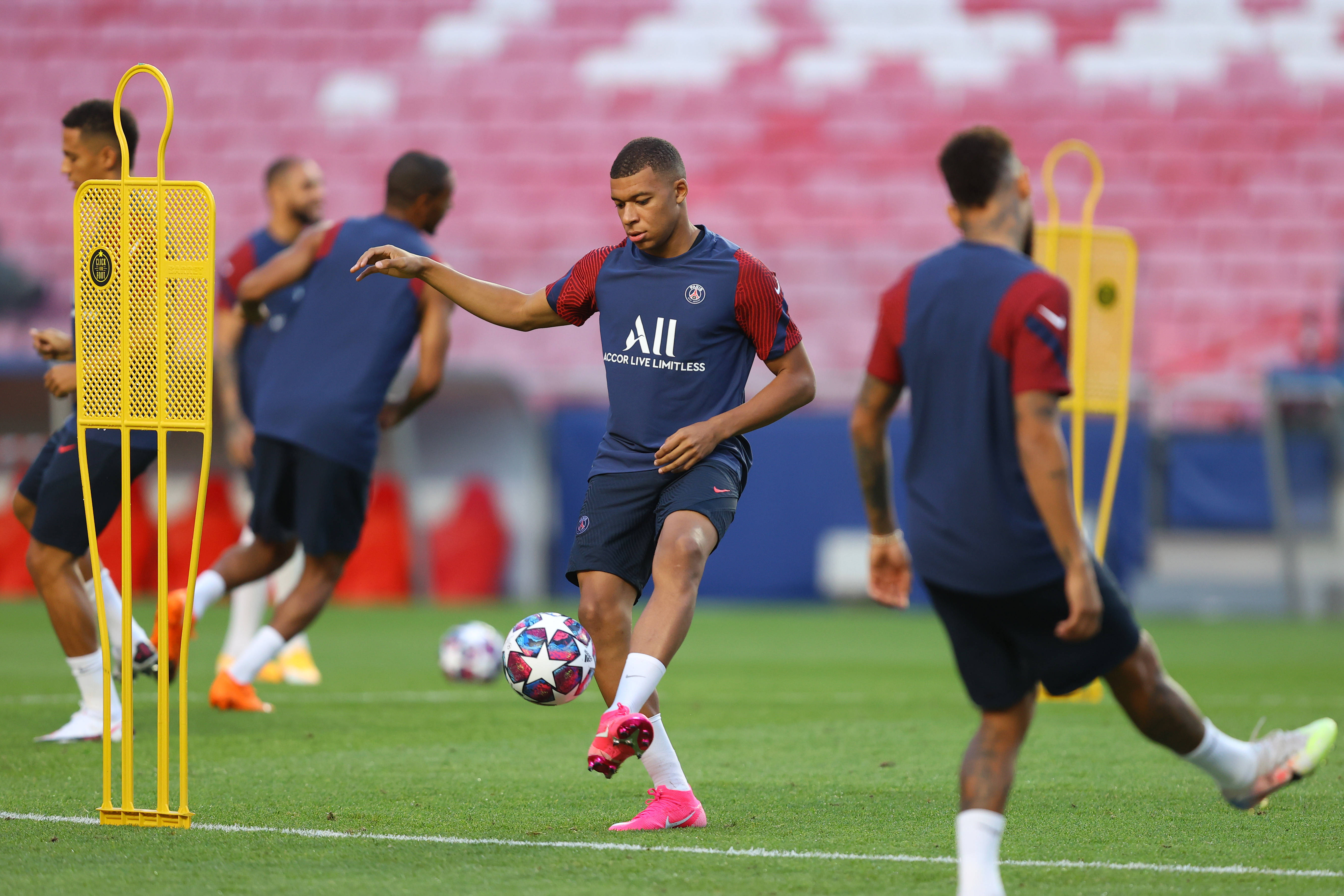 仅让进攻更 仅让进攻更